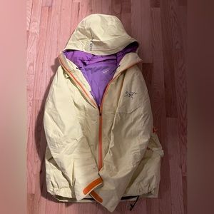 Arcteryx ski jacket